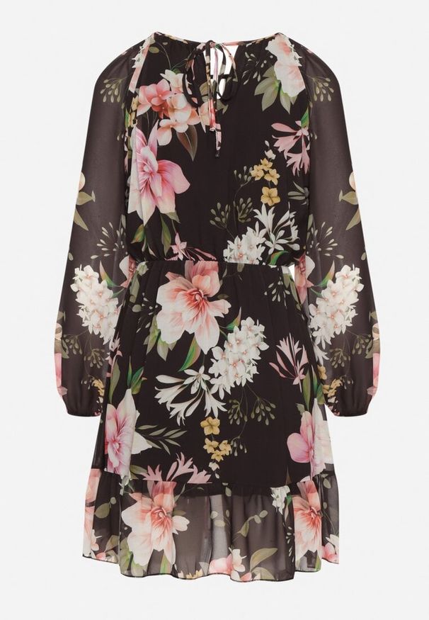 Born2be - Czarna Sukienka o Rozkloszowanym Kroju w Kwiaty Zeramera. Okazja: na co dzień. Kolor: czarny. Materiał: wiskoza. Długość rękawa: długi rękaw. Wzór: kwiaty. Typ sukienki: rozkloszowane. Styl: casual