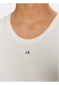 Calvin Klein Top Graphic K20K208065 Biały Slim Fit. Kolor: biały. Materiał: bawełna