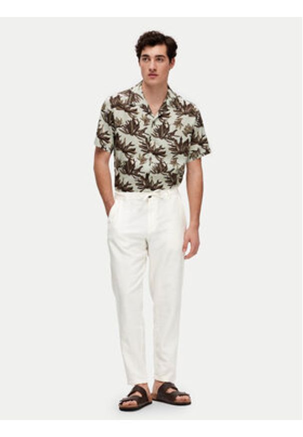 Selected Homme Chinosy 16087636 Biały Slim Tapered Fit. Kolor: biały. Materiał: bawełna
