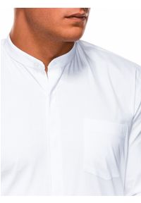 Ombre Clothing - Koszula męska elegancka z długim rękawem BASIC K307 - biała - L. Typ kołnierza: kołnierzyk stójkowy. Kolor: biały. Materiał: poliester, bawełna. Długość rękawa: długi rękaw. Długość: długie. Wzór: jednolity. Styl: elegancki