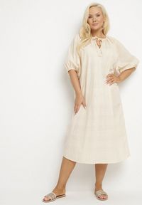 Born2be - Beżowa Bawełniana Sukienka Oversize z Wiązaniem pod Szyją Tolanea. Kolor: beżowy. Materiał: bawełna. Długość rękawa: krótki rękaw. Typ sukienki: oversize #1