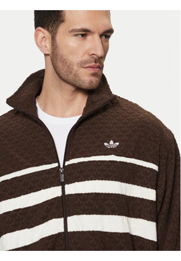 Adidas - adidas Bluza Monogram JP4419 Brązowy Loose Fit. Kolor: brązowy. Materiał: syntetyk