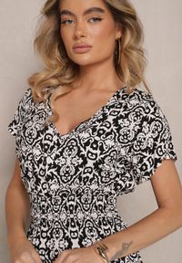 Renee - Biało-Czarna Rozkloszowana Sukienka z Bawełny w Print Paisley Lanarisa. Okazja: na co dzień. Typ kołnierza: dekolt w kształcie V. Kolor: czarny. Materiał: bawełna. Długość rękawa: krótki rękaw. Wzór: paisley, nadruk. Sezon: lato. Styl: casual, elegancki #4