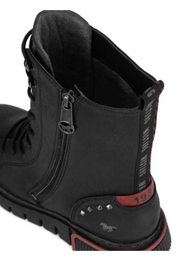 Mustang Trzewiki 1502-502 Czarny. Kolor: czarny. Materiał: materiał