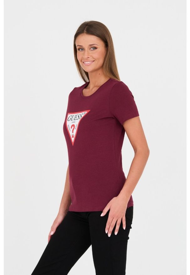 Guess - GUESS Bordowy damski t-shirt bawełniany Original Tee, Rozmiar S. Kolor: czerwony. Materiał: bawełna