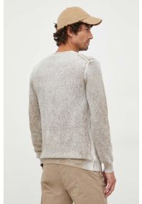 Guess sweter męski kolor beżowy lekki. Kolor: beżowy. Materiał: prążkowany. Wzór: ze splotem #5
