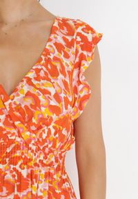 Born2be - Pomarańczowa Sukienka z Wiskozy i Gumką w Talii Azreve. Kolor: pomarańczowy. Materiał: wiskoza. Długość rękawa: bez rękawów. Wzór: kwiaty, nadruk. Długość: mini #4