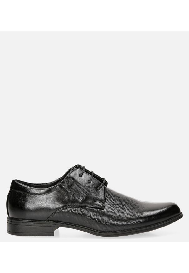 Casu - Czarne buty wizytowe sznurowane casu lxc408. Kolor: czarny. Styl: wizytowy