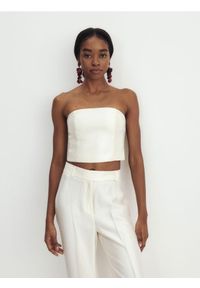 Reserved - Gorsetowy top - złamana biel. Typ kołnierza: dekolt gorset. Materiał: wiskoza, tkanina #1