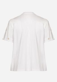 Born2be - Biało-Beżowy Bawełniany T-shirt Zdobiony Haftem w Kształcie Serc Naloree. Okazja: na co dzień. Kolekcja: plus size. Kolor: biały. Materiał: bawełna. Wzór: aplikacja, haft. Styl: klasyczny, elegancki, casual #6