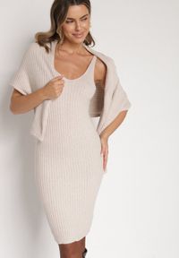 Born2be - Ciemnobeżowy Dzianinowy Komplet Prążkowany Sukienka i Sweter o Kroju Nietoperz Wederela. Kolor: beżowy. Materiał: dzianina, prążkowany #5