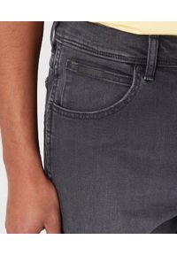 Wrangler - WRANGLER TEXAS SHORTS MĘSKI SZORTY SPODENKI ASHES W11CBY43A