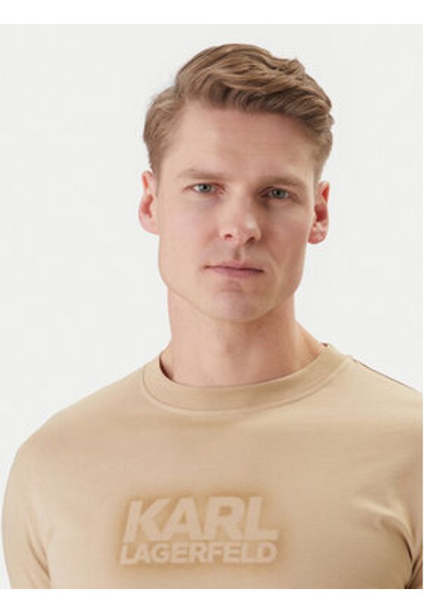 Karl Lagerfeld - KARL LAGERFELD T-Shirt 755060 562242 Beżowy Regular Fit. Typ kołnierza: dekolt w karo. Kolor: beżowy. Materiał: bawełna