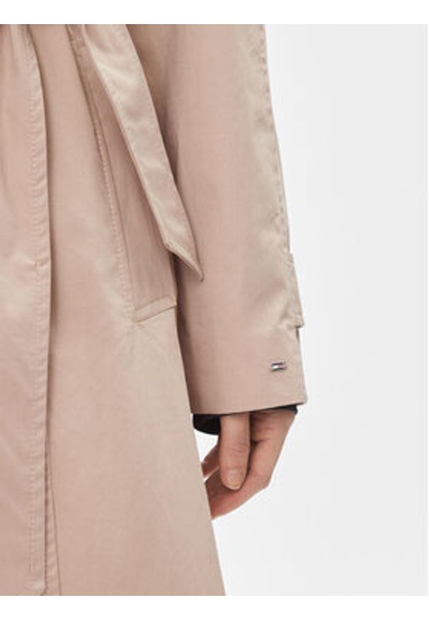TOMMY HILFIGER - Tommy Hilfiger Trencz Cotton Classic Trench WW0WW40482 Beżowy Regular Fit. Kolor: beżowy. Materiał: bawełna