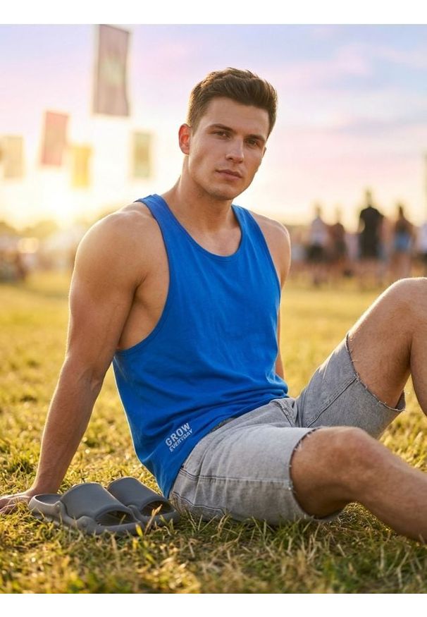 Sinsay - Bawełniany tank top sportowy z napisem - niebieski. Kolor: niebieski. Materiał: bawełna. Wzór: napisy. Styl: sportowy
