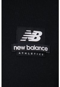 New Balance bluza bawełniana MT21551BK męska kolor czarny z kapturem melanżowa. Typ kołnierza: kaptur. Kolor: czarny. Materiał: bawełna. Wzór: melanż #5