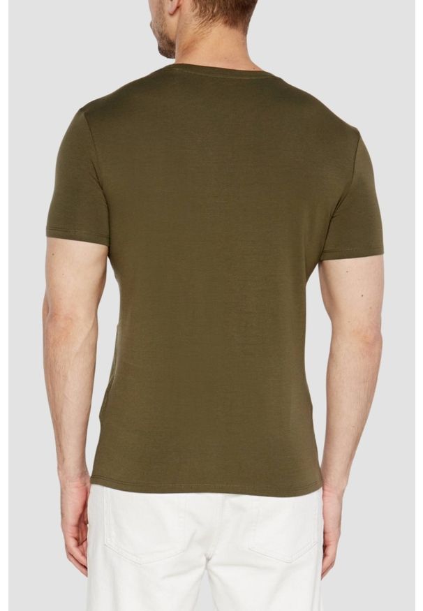 Guess - GUESS Zielony męski t-shirt z okrągłym dekoltem, Rozmiar M. Okazja: na co dzień. Kolor: zielony. Materiał: elastan, materiał, bawełna. Długość rękawa: krótki rękaw. Długość: krótkie. Styl: casual