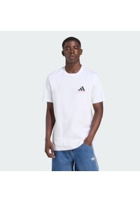 Adidas - Koszulka Messi Icon Graphic. Kolor: biały. Materiał: bawełna. Wzór: kolorowy. Sport: piłka nożna #1