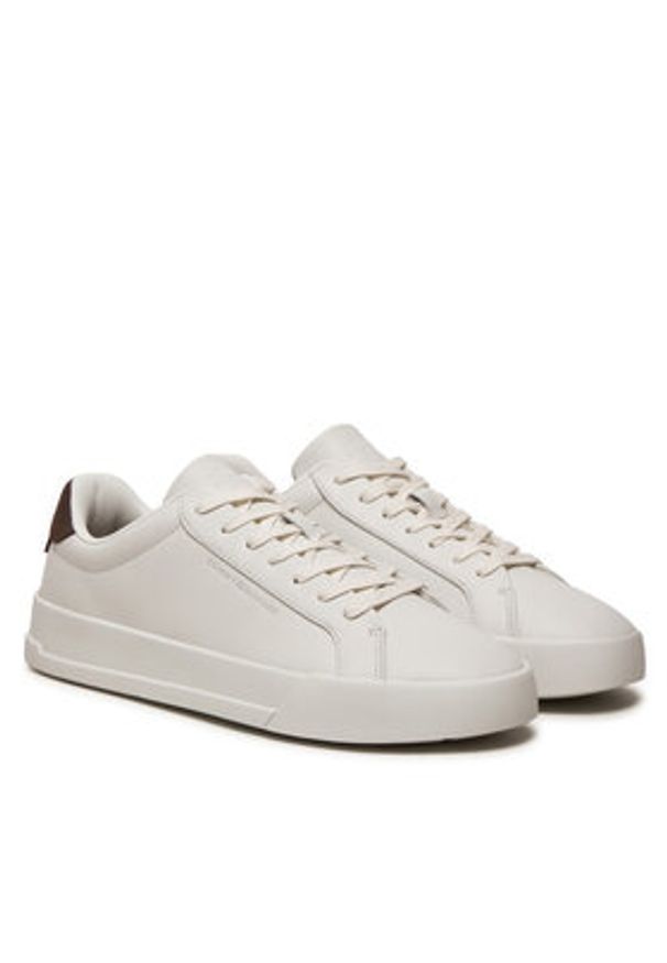 TOMMY HILFIGER - Tommy Hilfiger Sneakersy Court Better Lth FM0FM05322 Écru. Materiał: skóra