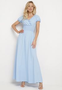 Born2be - Jasnoniebieska Wiskozowa Sukienka z Gumką w Pasie i Trójkątnym Dekoltem Quneri. Okazja: na imprezę, na spacer, na randkę. Kolor: niebieski. Materiał: wiskoza. Typ sukienki: sportowe. Styl: sportowy, elegancki #4