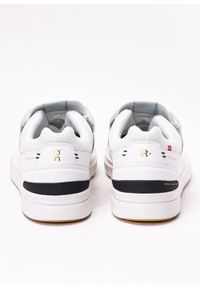 Sneakersy męskie białe On Running THE ROGER Centre Court. Okazja: na co dzień. Kolor: biały. Materiał: materiał, skóra. Szerokość cholewki: normalna. Sport: bieganie #4