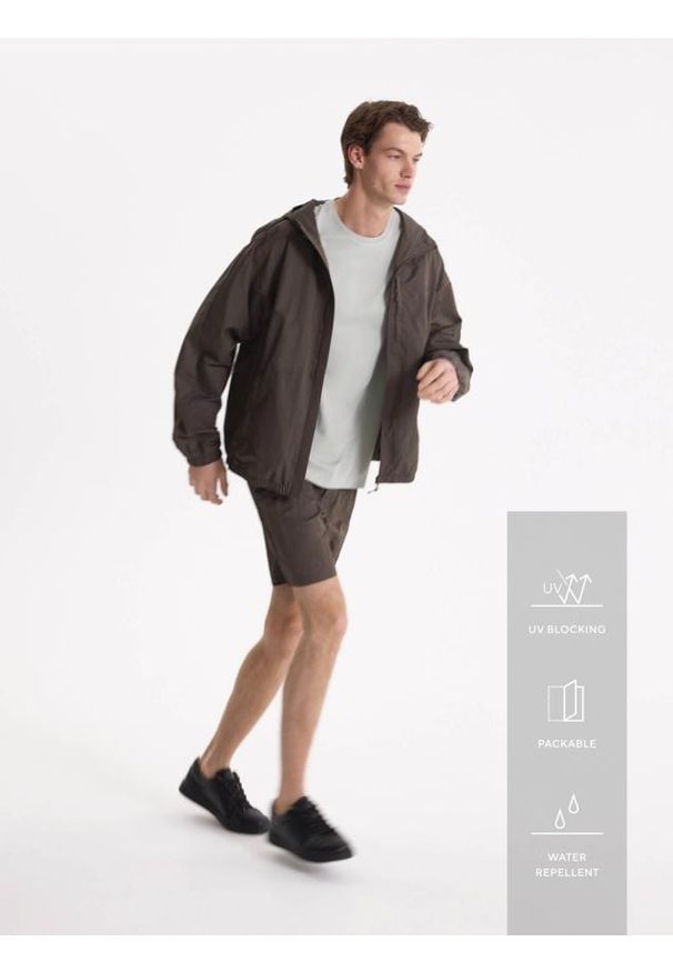 Reserved - Kurtka wiatrówka - brązowy. Kolor: brązowy. Materiał: tkanina