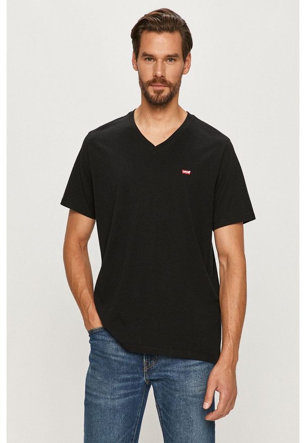 Levi's® - Levi's - T-shirt. Okazja: na co dzień, na spotkanie biznesowe. Kolor: czarny. Materiał: dzianina. Wzór: gładki. Styl: biznesowy, casual