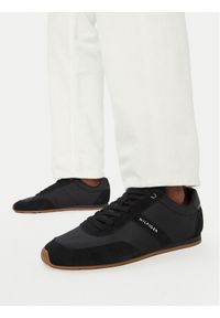 TOMMY HILFIGER - Tommy Hilfiger Sneakersy Th Lo Run Icon Summer Mix FM0FM05905 Czarny. Kolor: czarny. Materiał: materiał. Sport: bieganie #1