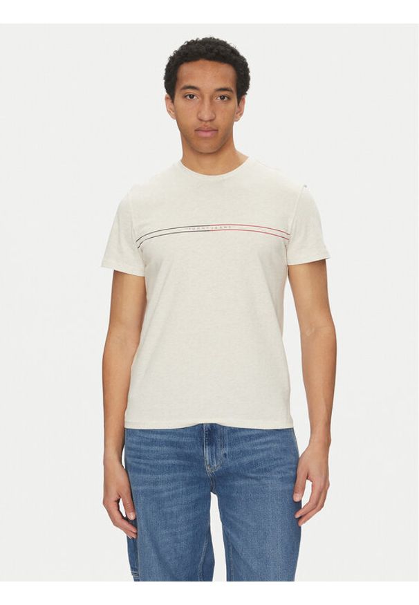 Tommy Jeans T-Shirt Entry Graphic DM0DM20779 Beżowy Slim Fit. Kolor: beżowy. Materiał: bawełna