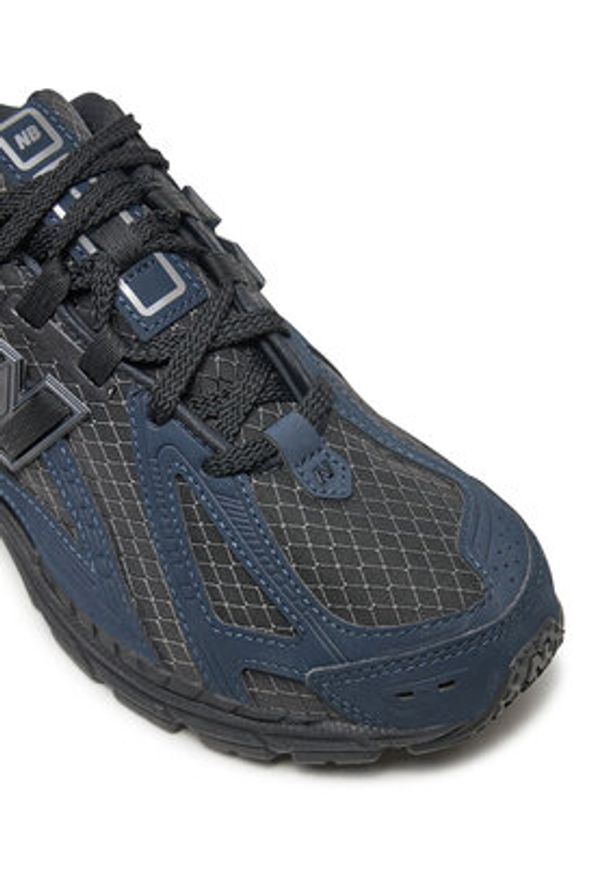 New Balance Sneakersy M1906RWE Czarny. Kolor: czarny. Materiał: zamsz, skóra