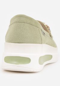 Born2be - Zielone Mokasyny na Grubej Podeszwie z Przeszyciami i Kolorowymi Kryształkami Iaria. Kolor: zielony. Materiał: jeans, satyna. Wzór: kolorowy. Styl: elegancki, klasyczny #8