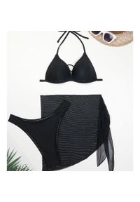Intica - Bikini z pareo na plażę i basen Gretta. Kolor: czarny. Materiał: materiał. Wzór: gładki