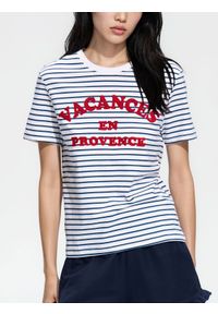 Reserved - T-shirt z haftowanym napisem - wielobarwny. Materiał: bawełna. Wzór: haft, napisy