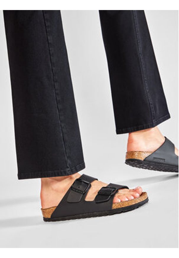 Birkenstock Klapki Arizona 551253 Czarny. Kolor: czarny. Materiał: skóra