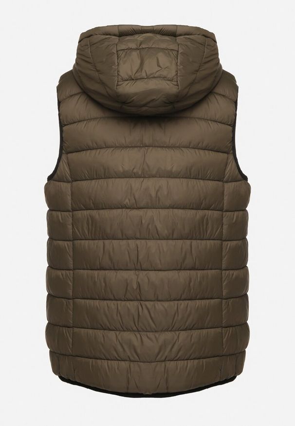 Born2be - Zielona Kamizelka z Pikowanym Wzorem i Odpinanym Kapturem Podgrzewana przez USB Rinnelia. Okazja: na co dzień. Kolor: zielony. Materiał: jeans, sztruks. Styl: casual