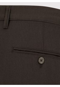 Pako Lorente - PAKO LORENTE – Brązowe spodnie męskie chino. Okazja: na co dzień. Kolor: brązowy. Materiał: poliester, wiskoza, elastan. Styl: casual #2