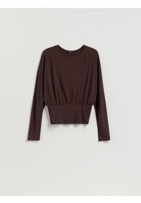 Reserved - Longsleeve z wiskozą - ciemnobrązowy. Kolor: brązowy. Materiał: wiskoza. Długość rękawa: długi rękaw #1