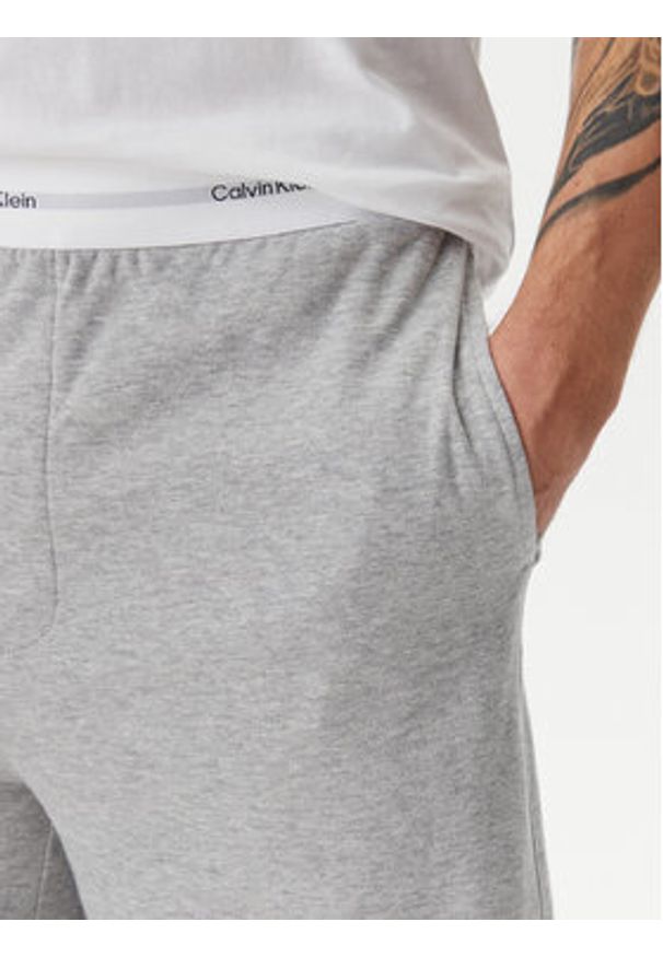 Calvin Klein Underwear Szorty piżamowe 000NM2707E Szary Regular Fit. Kolor: szary. Materiał: bawełna