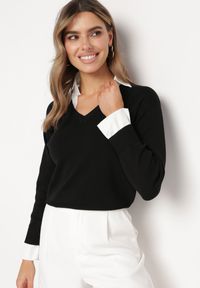 Born2be - Czarny Sweter z Koszulową Wstawką i Dekoltem w Serek Terviap. Okazja: na co dzień. Typ kołnierza: dekolt w serek. Kolor: czarny. Materiał: jeans. Styl: klasyczny, elegancki, casual #5