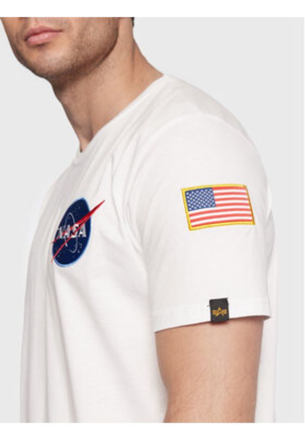 Alpha Industries T-Shirt Space Shuttle 176507 Biały Regular Fit. Kolor: biały. Materiał: bawełna