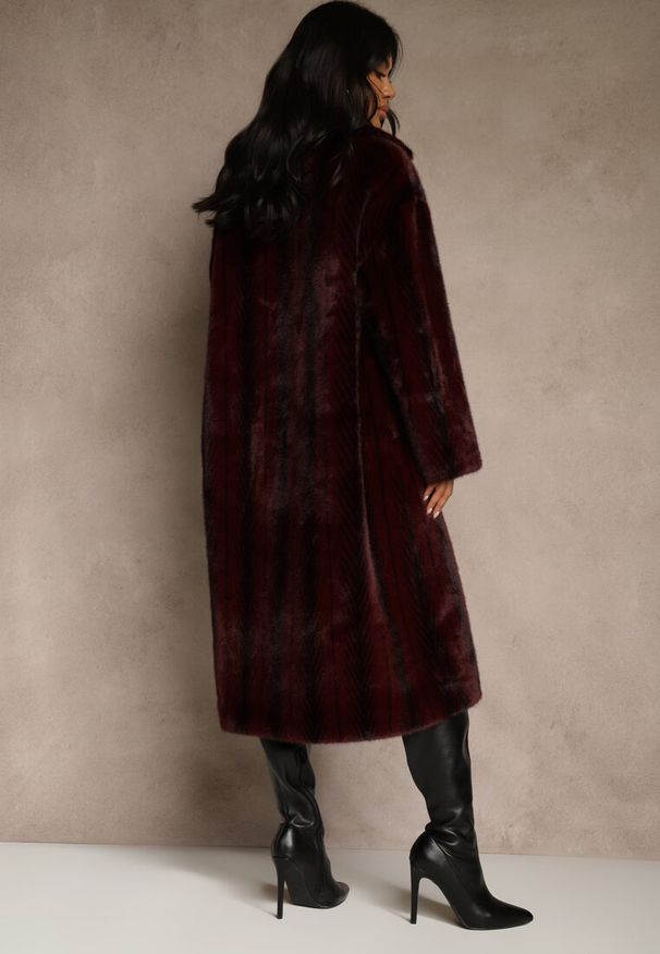 Renee - Bordowy Futrzany Płaszcz Oversize z Kieszeniami z Klapami Zellnessa. Okazja: na co dzień. Kolor: czerwony. Materiał: futro. Styl: casual