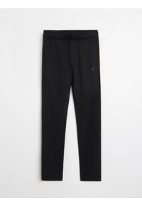Sinsay - Spodnie straight fit - czarny. Kolor: czarny