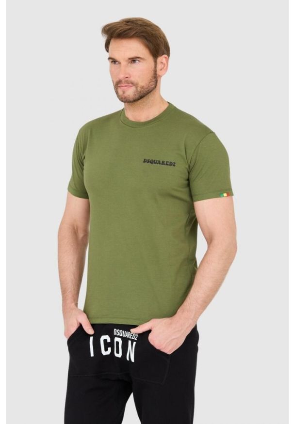 DSQUARED2 Zielony bawełniany t-shirt z małym logo. Kolor: zielony. Materiał: bawełna