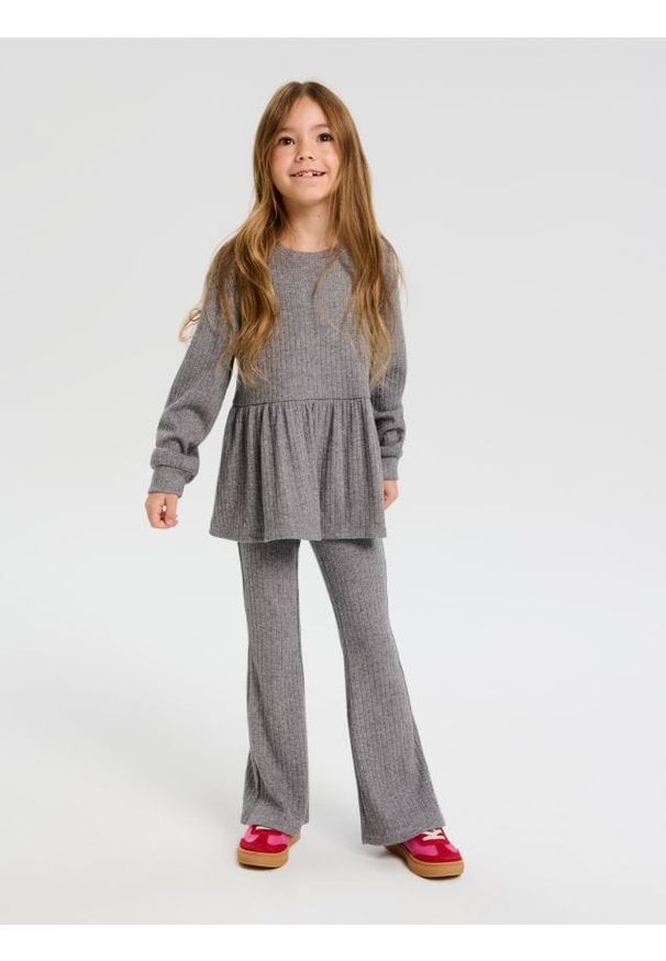 Sinsay - Spodnie dzwony - szary. Kolor: szary