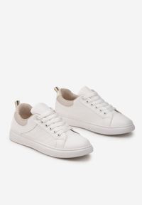 Born2be - Biało-Beżowe Klasyczne Sneakersy Siremea. Okazja: na co dzień. Kolor: biały #2