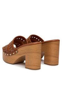 Guess Klapki FLJ2LL LEA04 Brązowy. Kolor: brązowy. Materiał: skóra #4