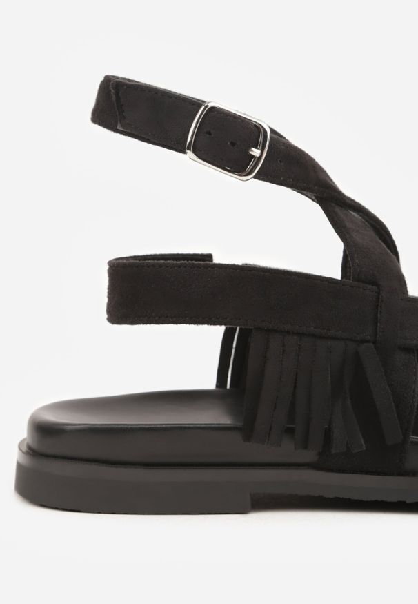 Born2be - Czarne Sandały w Stylu Rzymianek z Frędzlami Lysoph. Okazja: na co dzień. Zapięcie: sprzączka. Kolor: czarny. Materiał: jeans. Styl: boho, casual, elegancki