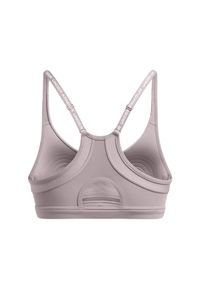 Biustonosz treningowy damski Under Armour UA Infinity Low 2.0 Bra - szary. Kolor: szary. Materiał: poliester, elastan. Wzór: gładki. Sport: joga i pilates