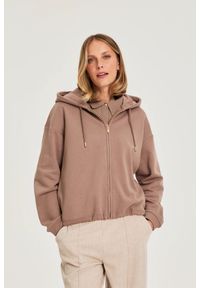 MOODO - Bluza z kapturem beżowa. Typ kołnierza: kaptur. Kolor: beżowy. Materiał: bawełna, poliester #1