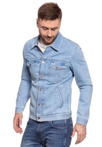 Wrangler - KURTKA JEANSOWA WRANGLER REGULAR JACKET BLEACHED OUT W443BG12D. Kolor: niebieski. Materiał: jeans #8